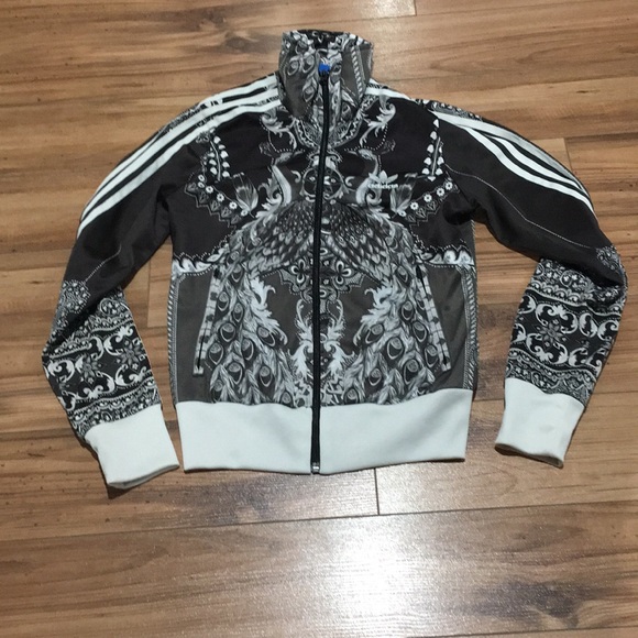 Adidas - Picture 1 of 2